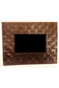 Large Handmade Natural Rattan Traditional Photo Frame 7 inch by 5 inch - Fair Trade